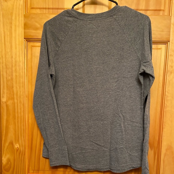 Grey Long Sleeve - Picture 3 of 3